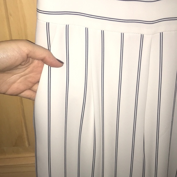 Jumpsuit - Picture 4 of 4